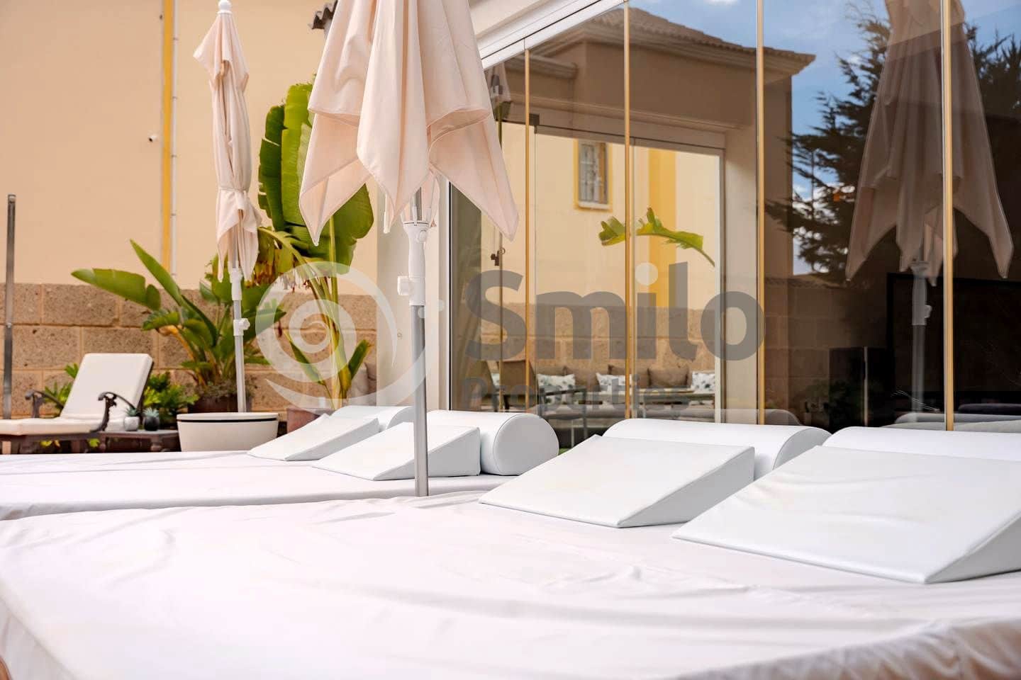 4 Zimmer Villa zu verkaufen in Costa Adeje mit Pool Garage - 1.499.000 € (Ref: 9812467)