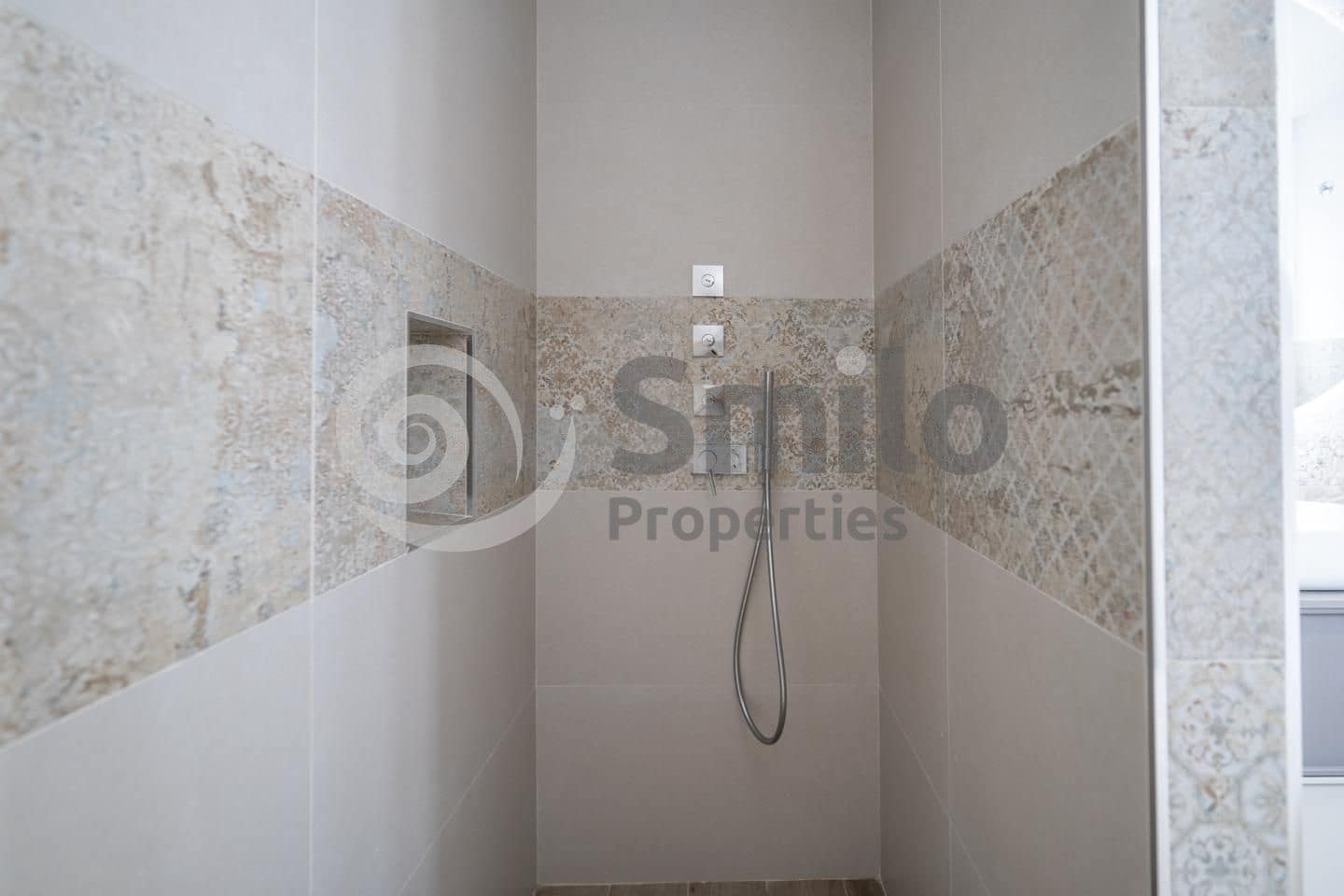 4 chambre Villa/Maison à vendre à Adeje avec piscine garage - 1 950 000 € (Ref: 9816201)
