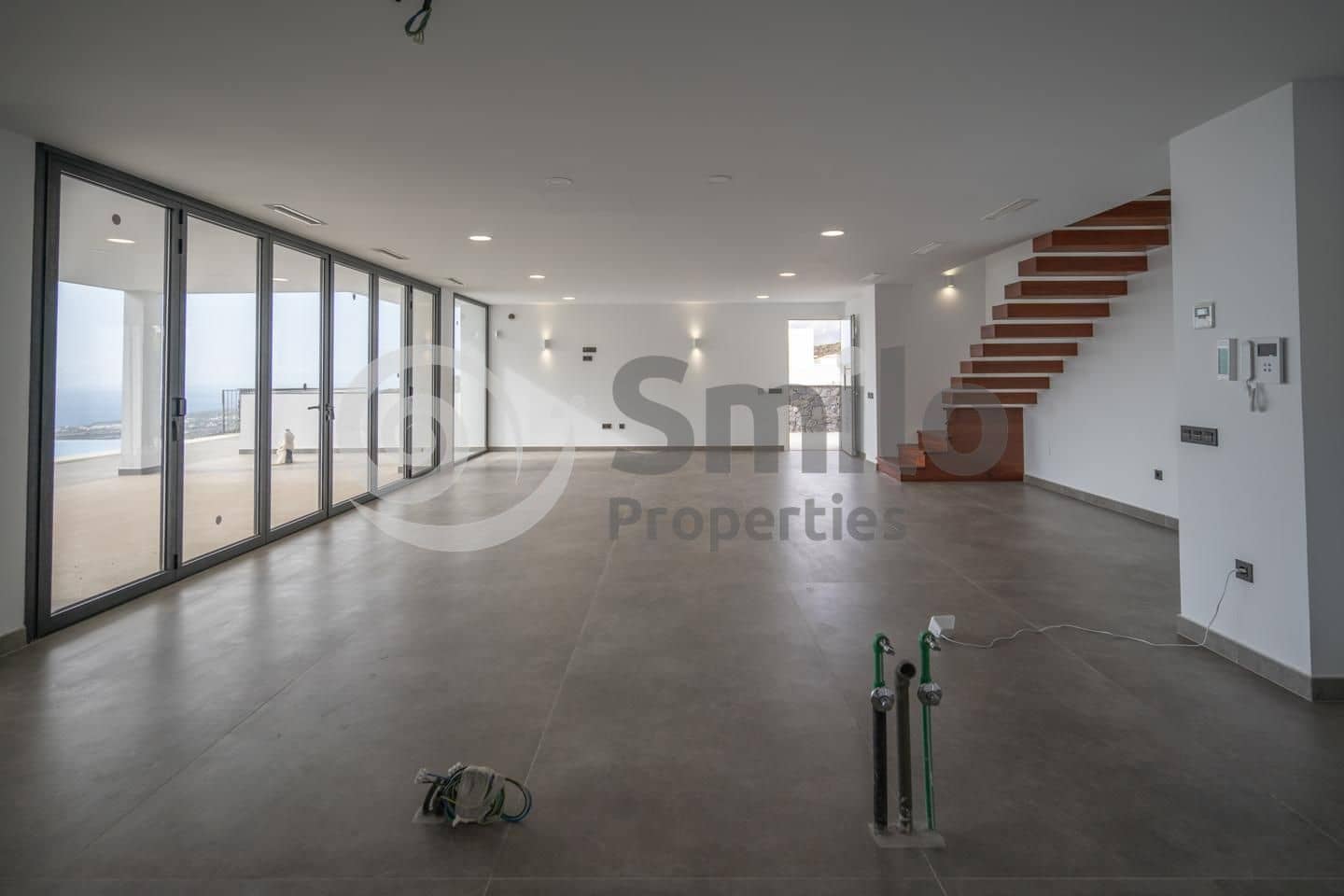 4 chambre Villa/Maison à vendre à Adeje avec piscine garage - 1 950 000 € (Ref: 9816201)
