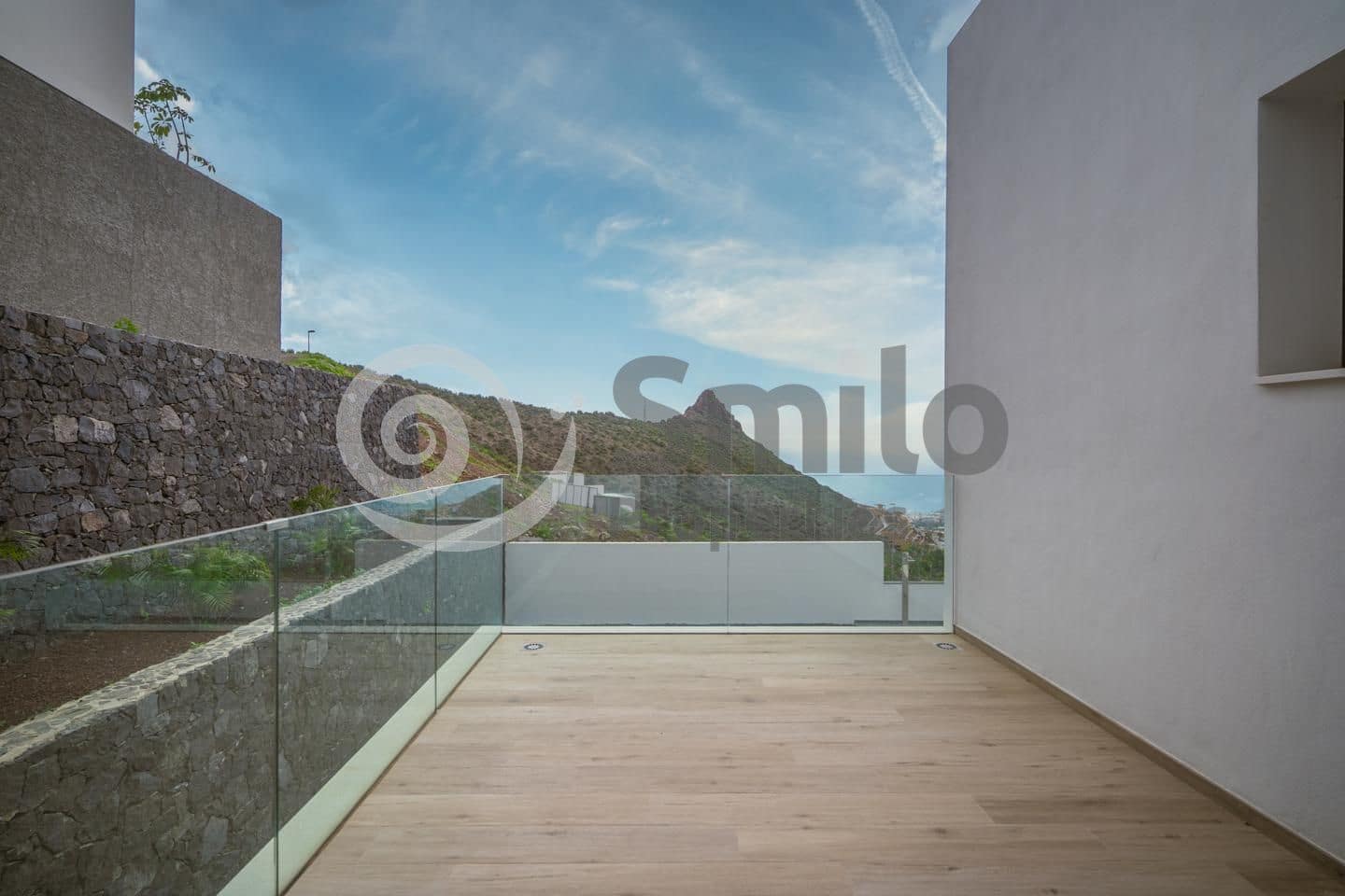 4 chambre Villa/Maison à vendre à Adeje avec piscine garage - 1 950 000 € (Ref: 9816201)
