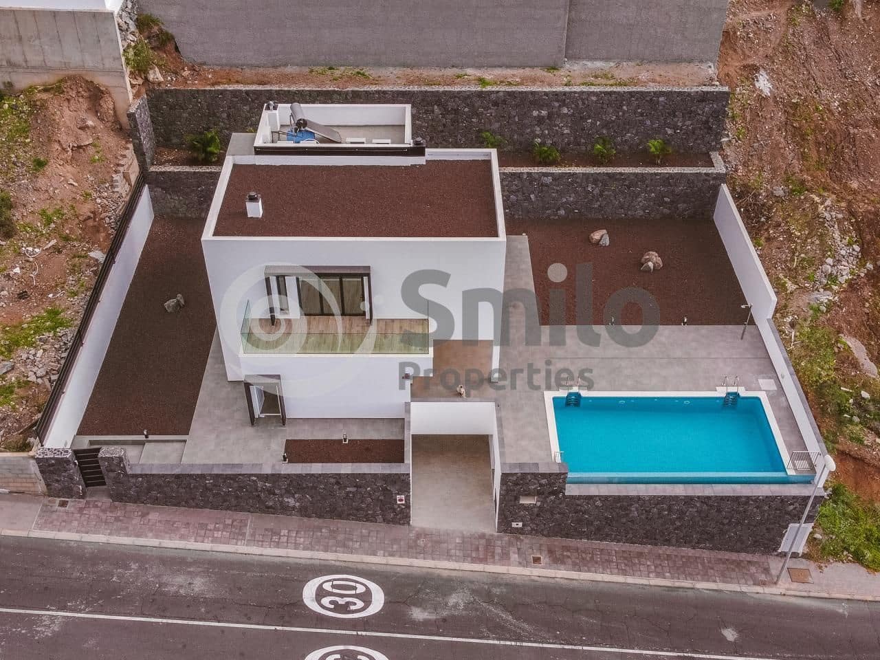 4 chambre Villa/Maison à vendre à Adeje avec piscine garage - 1 950 000 € (Ref: 9816201)
