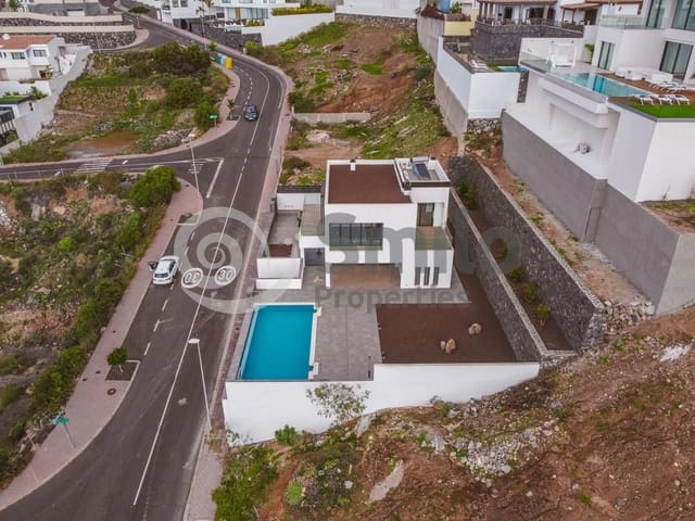 4 chambre Villa/Maison à vendre à Torviscas Centro y Alto, Adeje avec piscine garage - 1 950 000 € (Ref: 9816201)