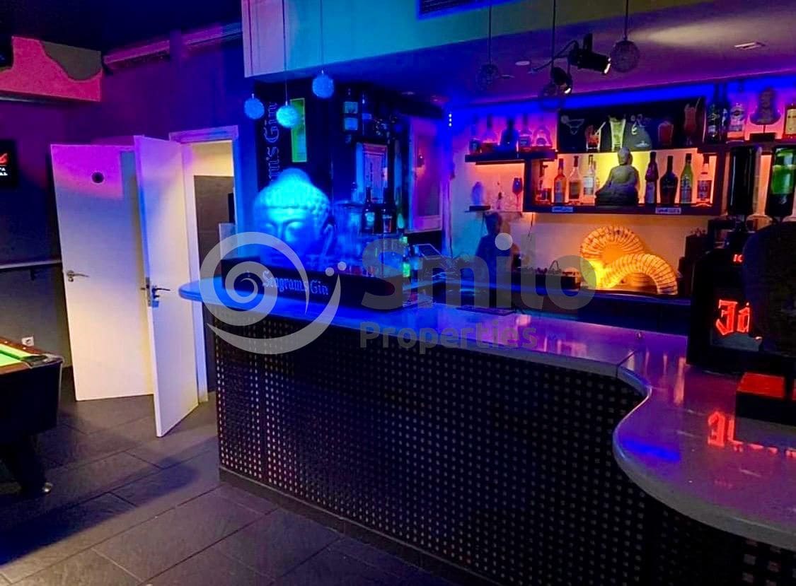 1 quarto Empresa para arrendar em Granadilla de Abona - 1 200 € (Ref: 9816202)