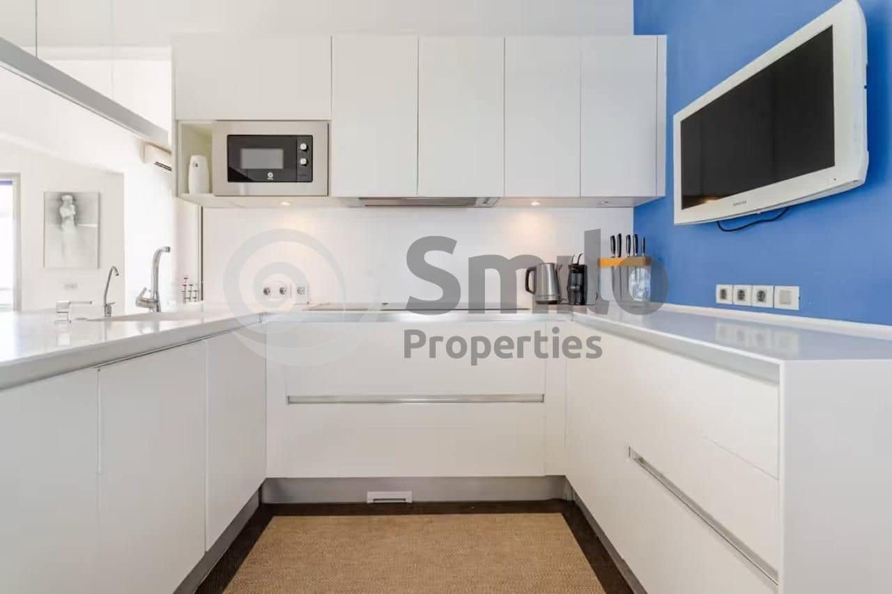5 Zimmer Villa zu verkaufen in Adeje mit Pool Garage - 1.800.000 € (Ref: 9819248)