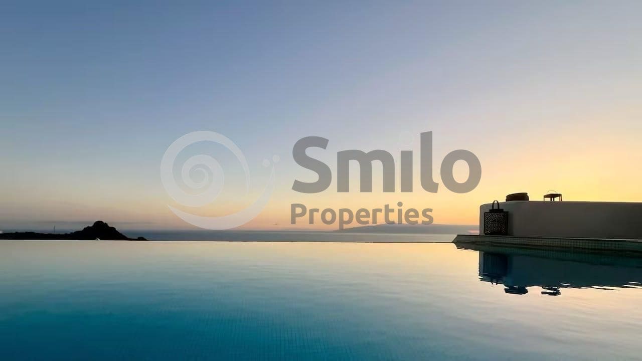 5 Zimmer Villa zu verkaufen in Adeje mit Pool Garage - 1.800.000 € (Ref: 9819248)