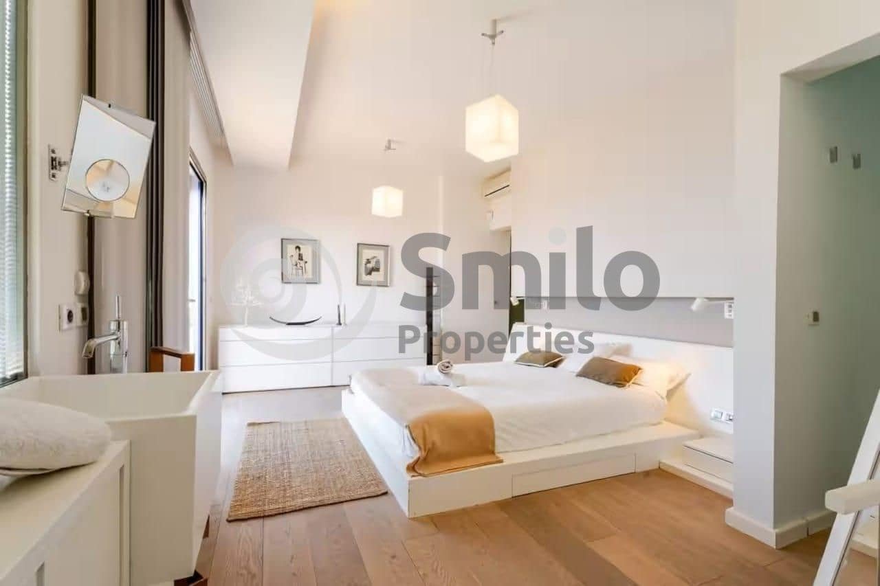 5 Zimmer Villa zu verkaufen in Adeje mit Pool Garage - 1.800.000 € (Ref: 9819248)
