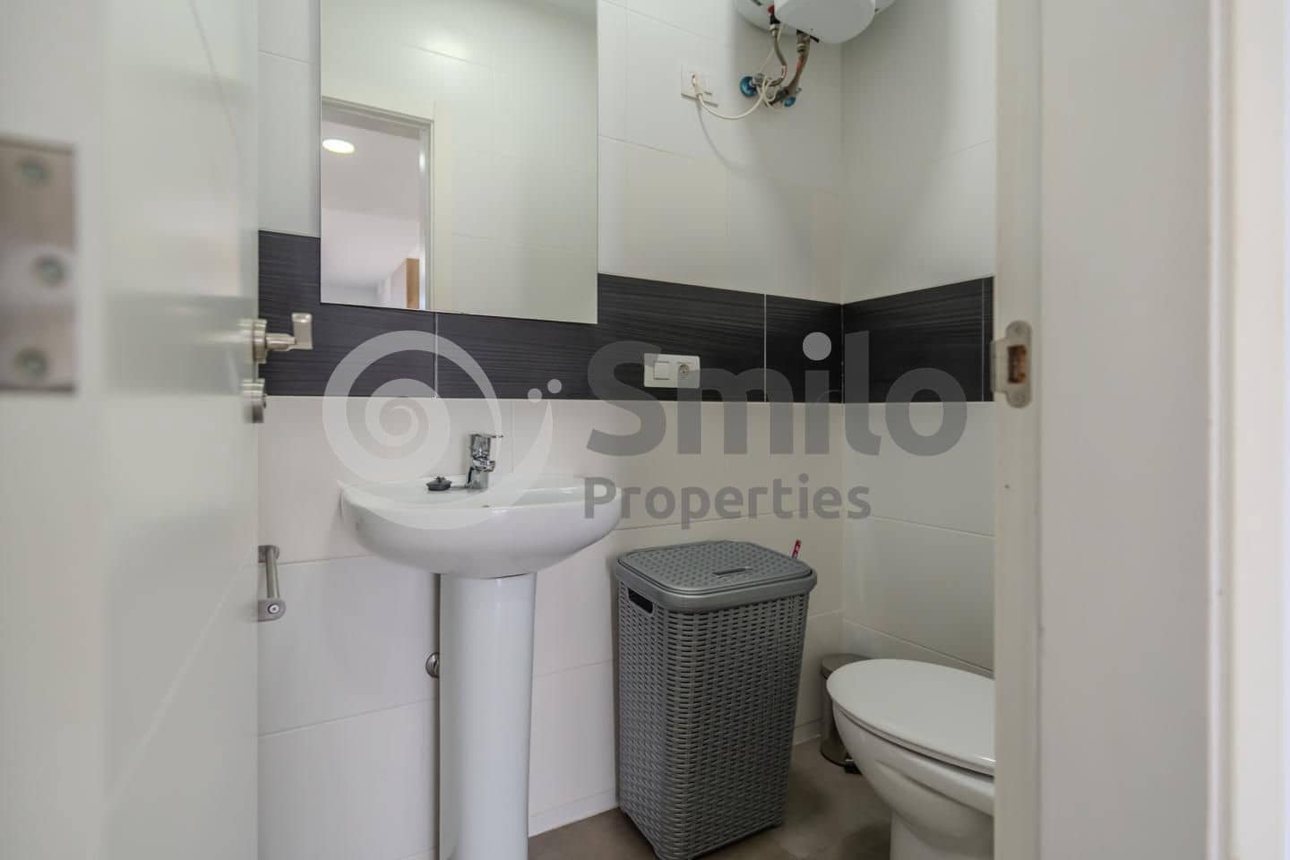 2 bedroom Flat for sale in Adeje - € 350,000 (Ref: 9823932)