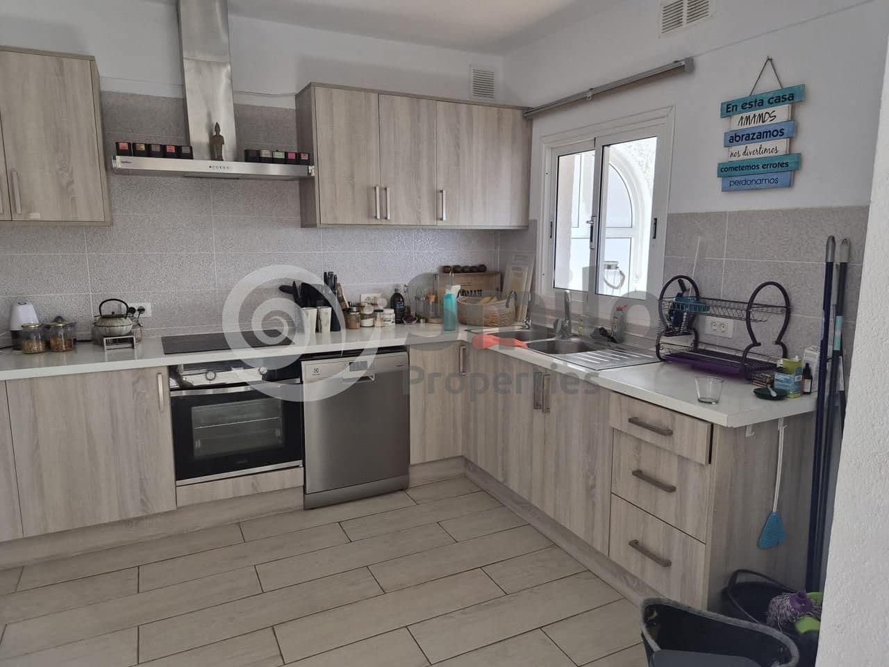 2 bedroom Flat for sale in Santiago del Teide - € 395,000 (Ref: 9826053)