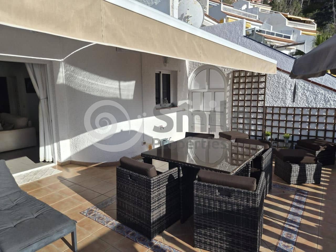 2 bedroom Flat for sale in Santiago del Teide - € 395,000 (Ref: 9826053)