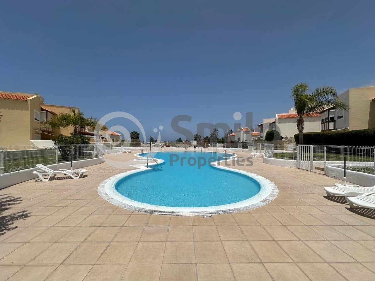 4 bedroom Villa for sale in Adeje with pool - € 740,000 (Ref: 9856050)