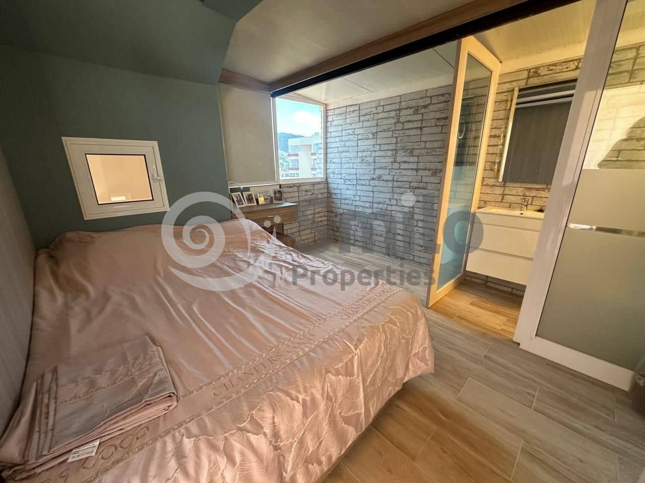 4 bedroom Villa for sale in Adeje with pool - € 740,000 (Ref: 9856050)