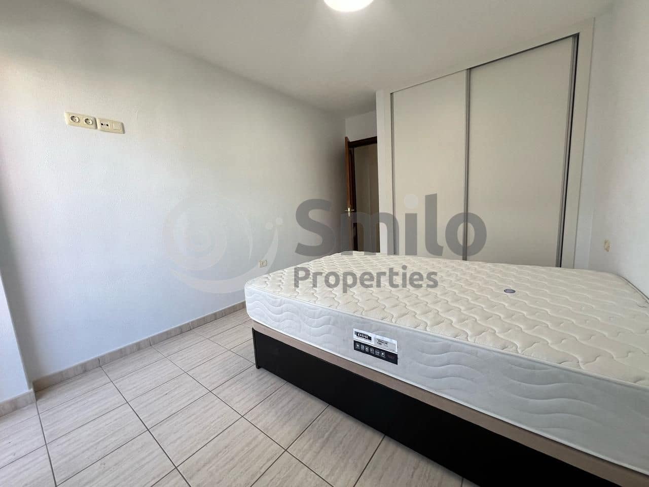 3 bedroom Flat for sale in Arona - € 290,000 (Ref: 9856150)