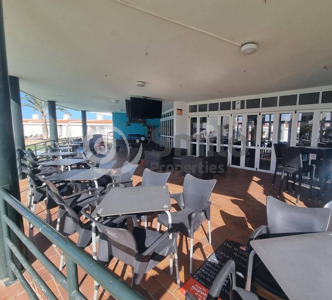 Flat for sale in Adeje - € 244,000 (Ref: 9856245)