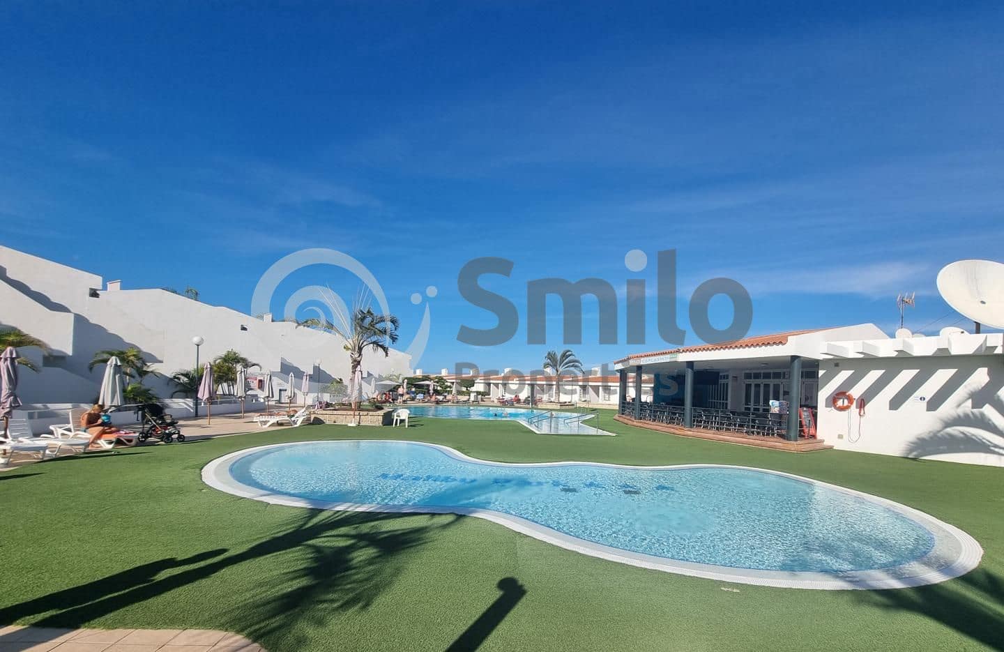 Flat for sale in Adeje - € 244,000 (Ref: 9856245)