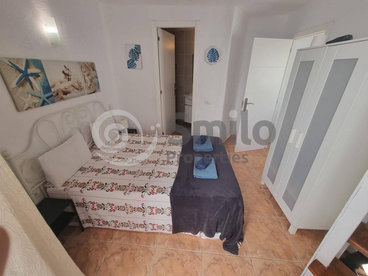 2 bedroom Flat for sale in Arona with pool - € 220,000 (Ref: 9856246)