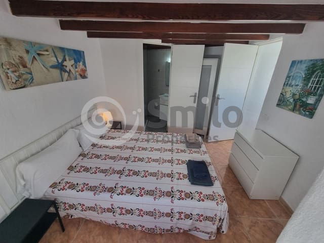2 quarto Apartamento para venda em Playa de las Americas, Arona com piscina - 220 000 € (Ref: 9856246)