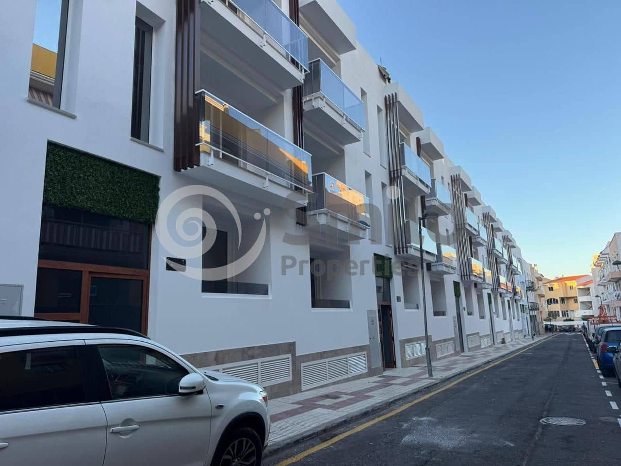 2 bedroom Flat for rent in Guia de Isora with pool garage - € 1,800 (Ref: 9858886)