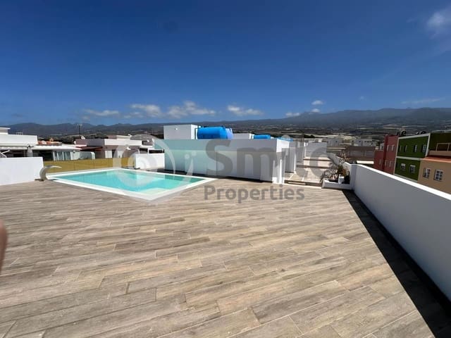 2 soveværelse Lejlighed til leje i Playa San Juan, Guía de Isora med swimmingpool garage - € 1.800 (Ref: 9858886)