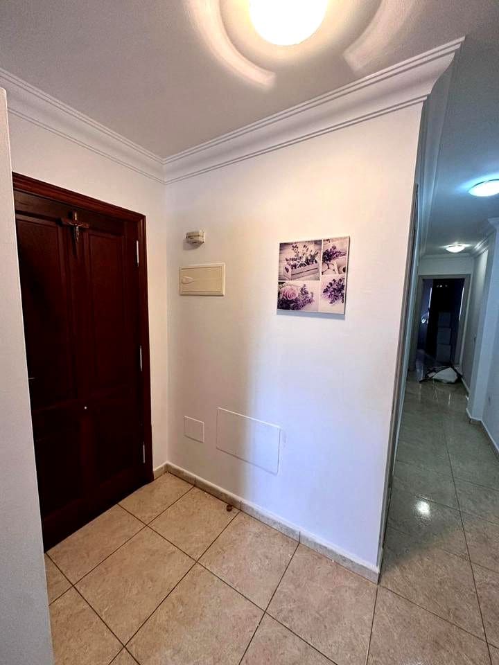 2 bedroom Flat for sale in San Miguel de Abona with garage - € 199,000 (Ref: 9880507)