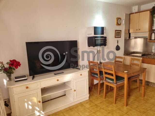 1 Zimmer Wohnung zu vermieten in Arona mit Pool - 1.200 € (Ref: 9889394)