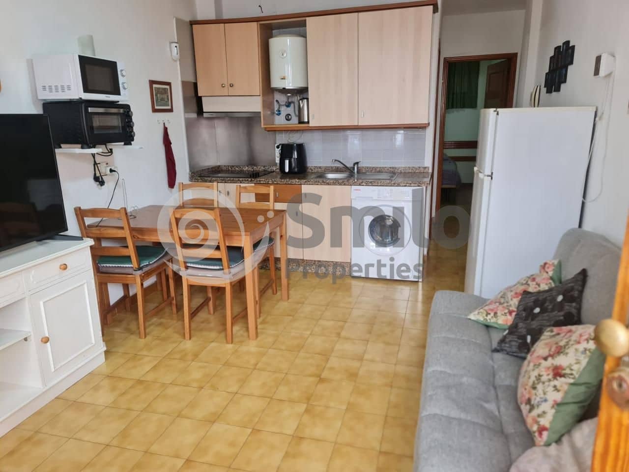 1 Zimmer Wohnung zu vermieten in Arona mit Pool - 1.200 € (Ref: 9889394)