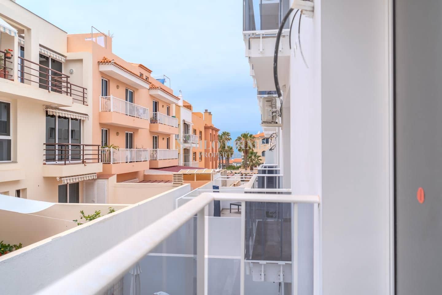 2 camera da letto Appartamento in vendita in Guia de Isora con piscina garage - 348.500 € (Rif: 9893257)