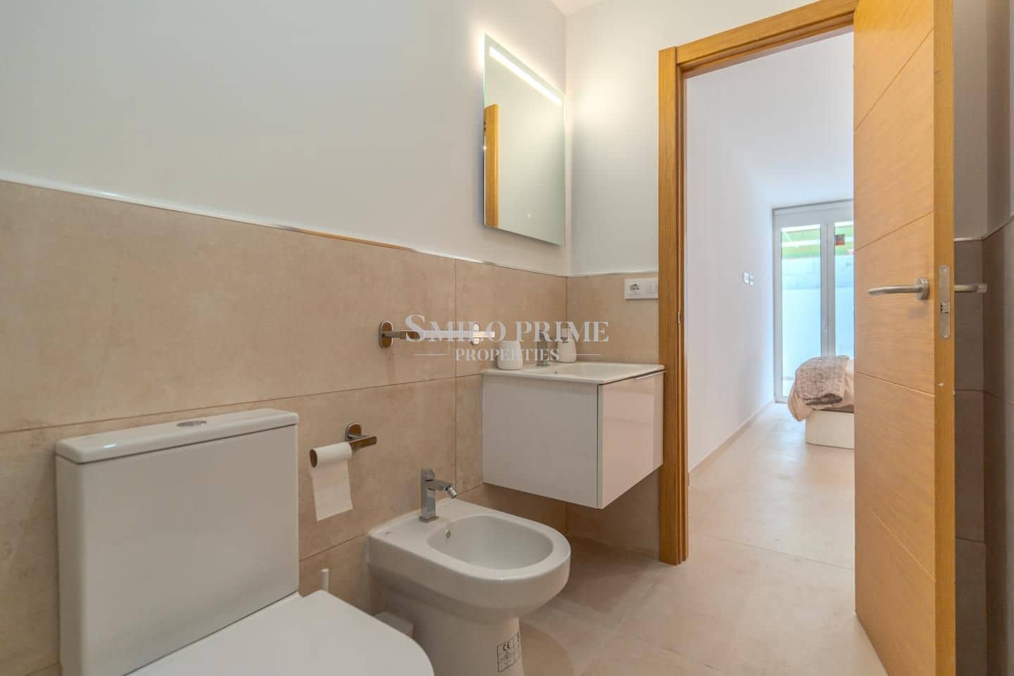 2 quarto Apartamento para arrendar em Guia de Isora com piscina garagem - 2 000 € (Ref: 9893260)