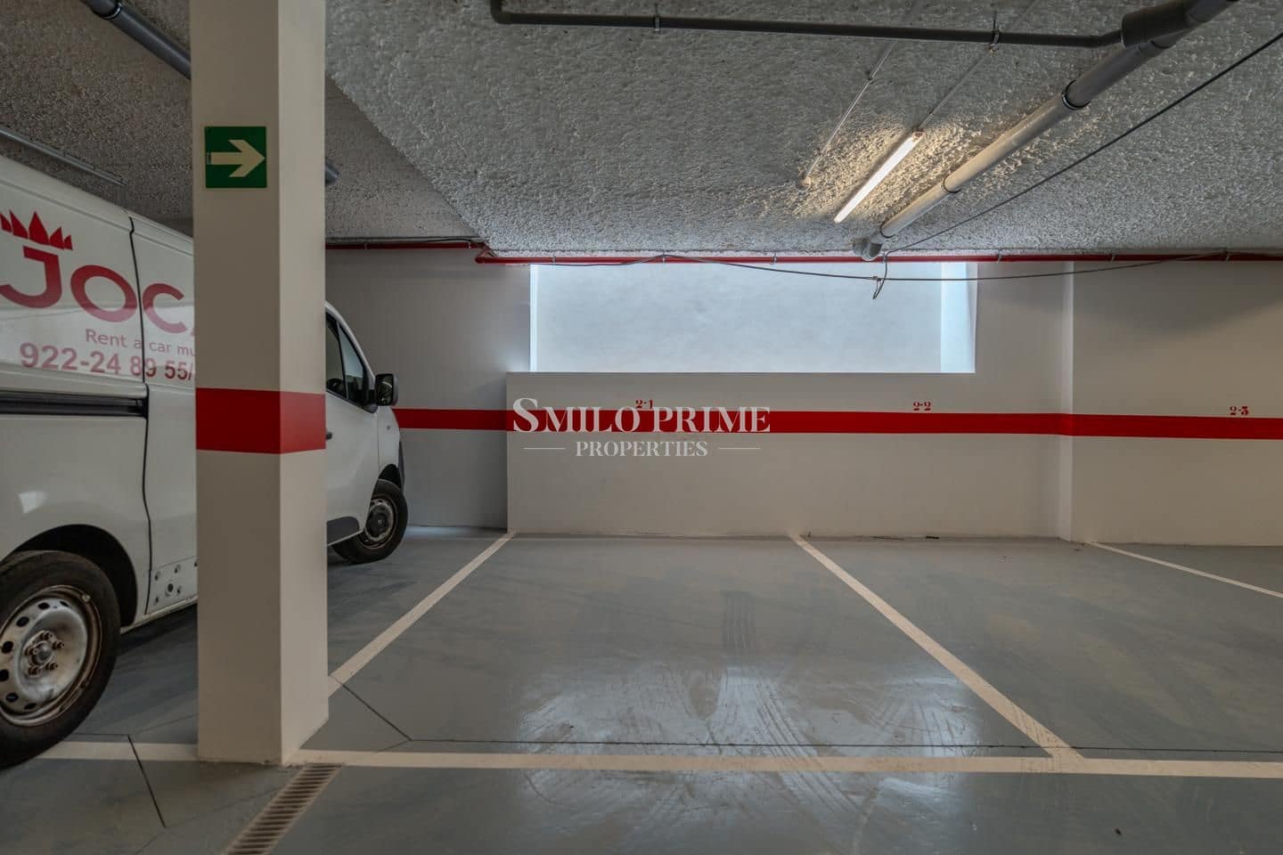 2 quarto Apartamento para arrendar em Guia de Isora com piscina garagem - 2 000 € (Ref: 9893260)