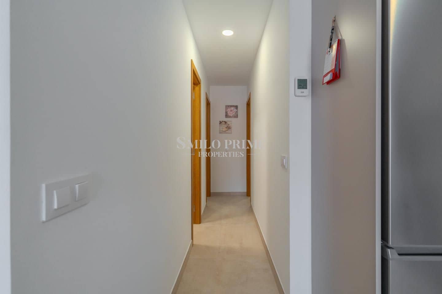 Appartement de 2 chambres à louer à Guia de Isora avec piscine garage - 2 200 € (Ref: 9893261)
