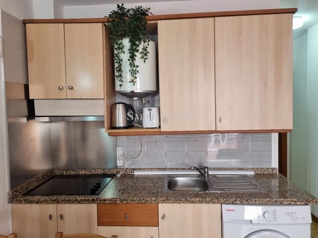 Piso de 1 habitación en Arona en alquiler con piscina - 1.200 € (Ref: 9902574)