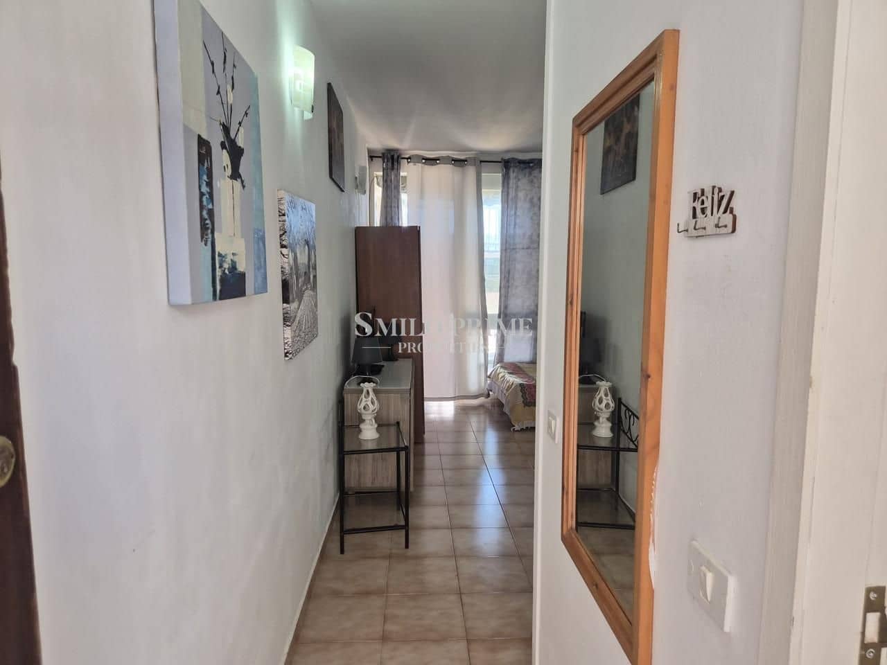 Apartamento para arrendar em Arona com piscina - 900 € (Ref: 9919107)