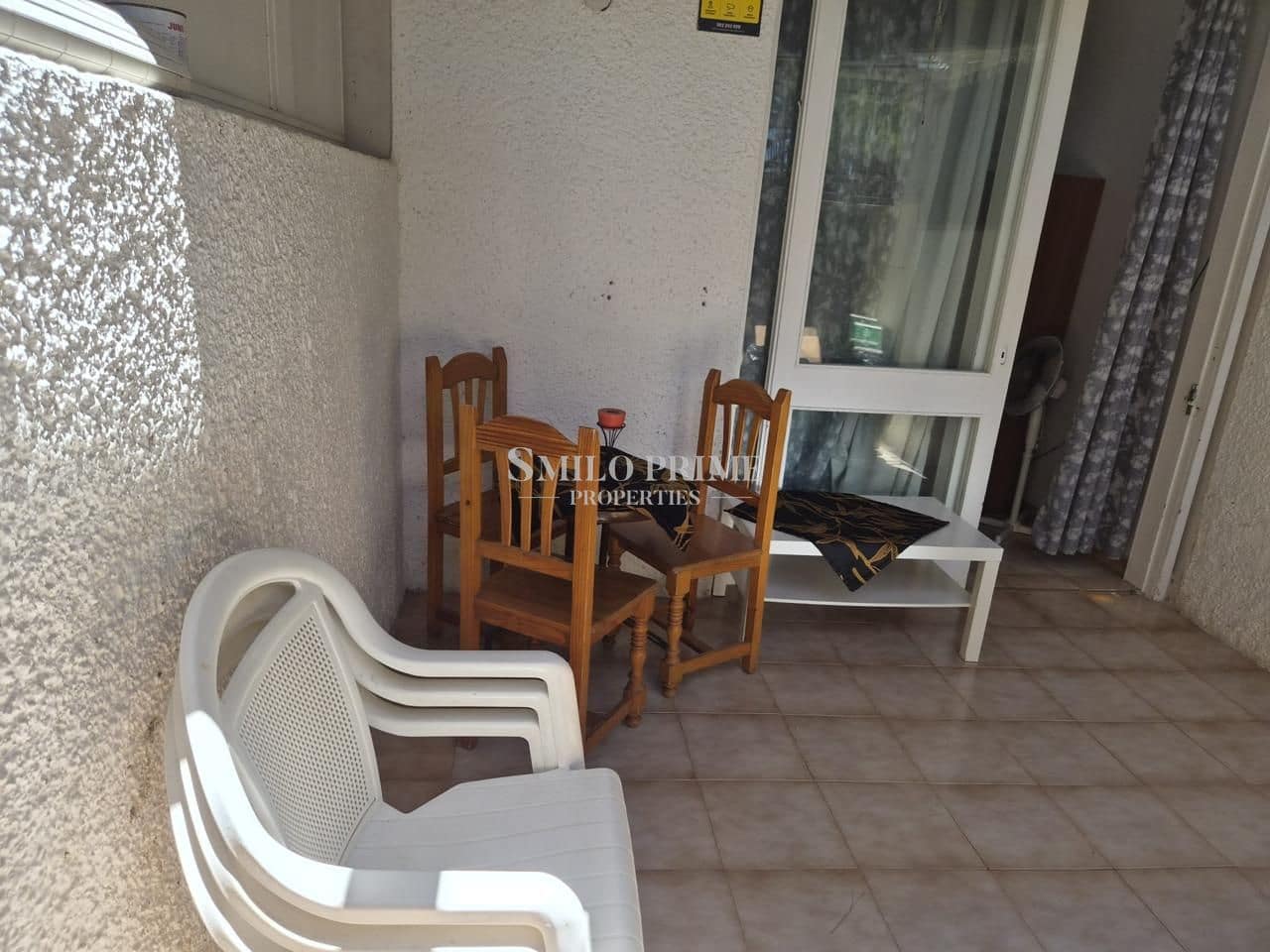 Apartamento para arrendar em Arona com piscina - 900 € (Ref: 9919107)