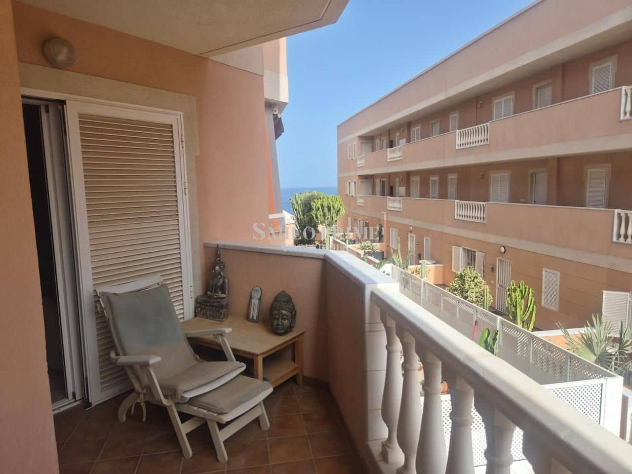 1 sypialnia Mieszkanie na sprzedaż w Arona z basenem garażem - 230 000 € (Ref: 9953378)
