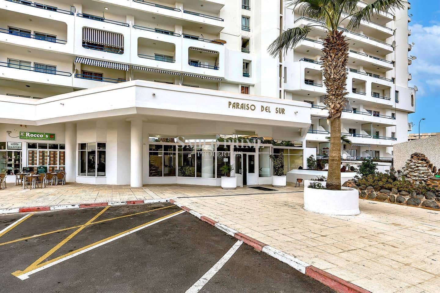 Appartement à vendre à Adeje avec piscine - 215 000 € (Ref: 9953380)