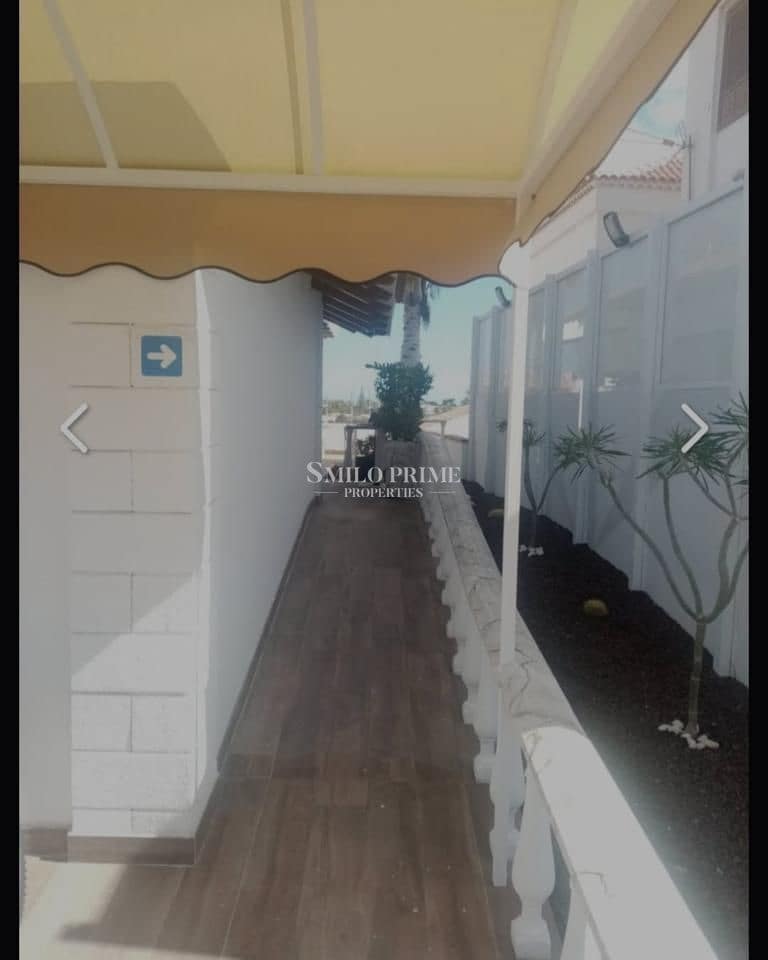 3 Zimmer Villa zu verkaufen in Arona mit Pool - 920.000 € (Ref: 9953442)