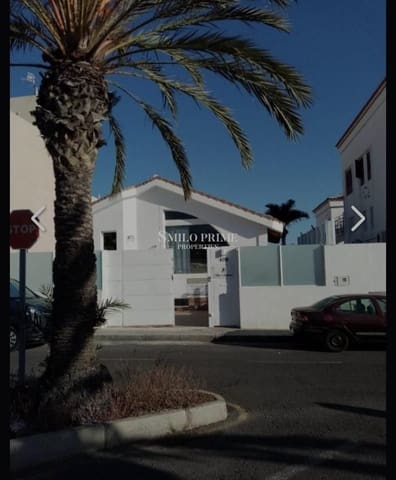 3 sypialnia Willa na sprzedaż w Costa del Silencio, Arona z basenem - 920 000 € (Ref: 9953442)