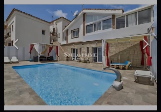 3 sypialnia Willa na sprzedaż w Costa del Silencio, Arona z basenem - 920 000 € (Ref: 9953442)