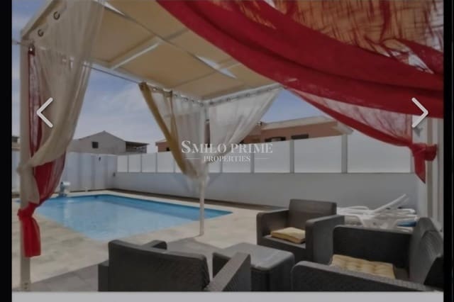 3 sypialnia Willa na sprzedaż w Costa del Silencio, Arona z basenem - 920 000 € (Ref: 9953442)