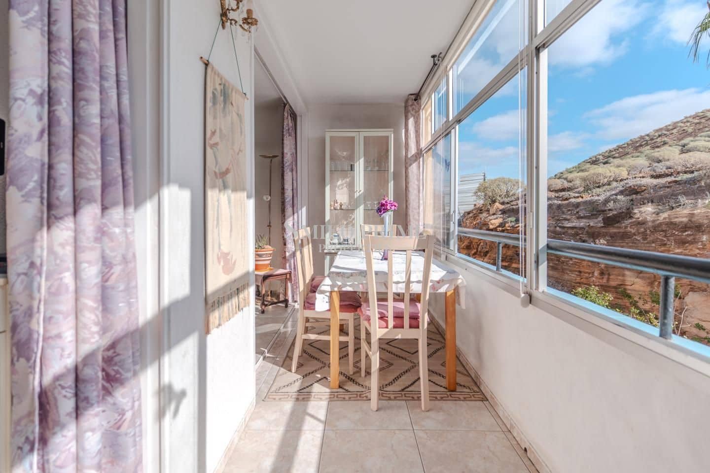 1 bedroom Flat for rent in Arona with pool - € 950 (Ref: 9956262)