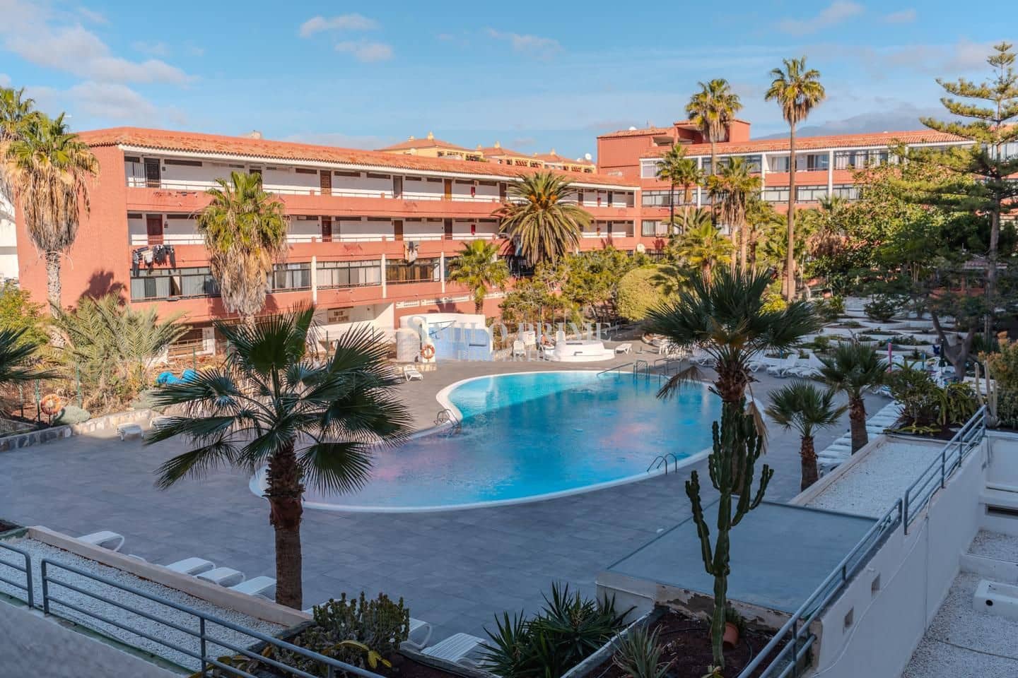 1 bedroom Flat for rent in Arona with pool - € 950 (Ref: 9956262)