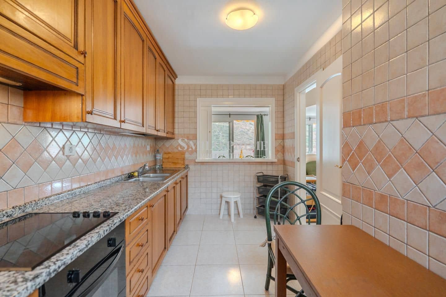 2 slaapkamer Flat te koop in Arona met zwembad - € 590.000 (Ref: 9965946)