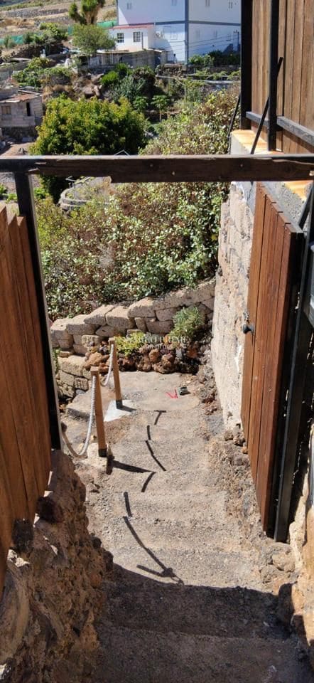 Undeveloped Land for sale in Granadilla de Abona - € 105,000 (Ref: 9965975)
