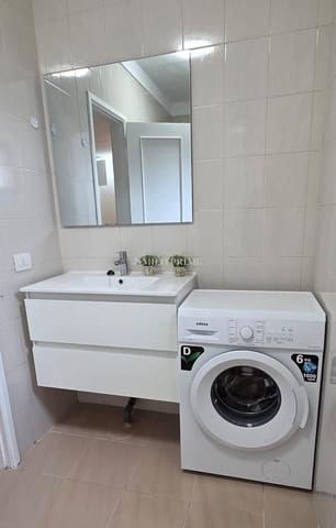 1 sovrum Lägenhet att hyra i Los Cristianos, Arona - 950 € (Ref: 9984022)