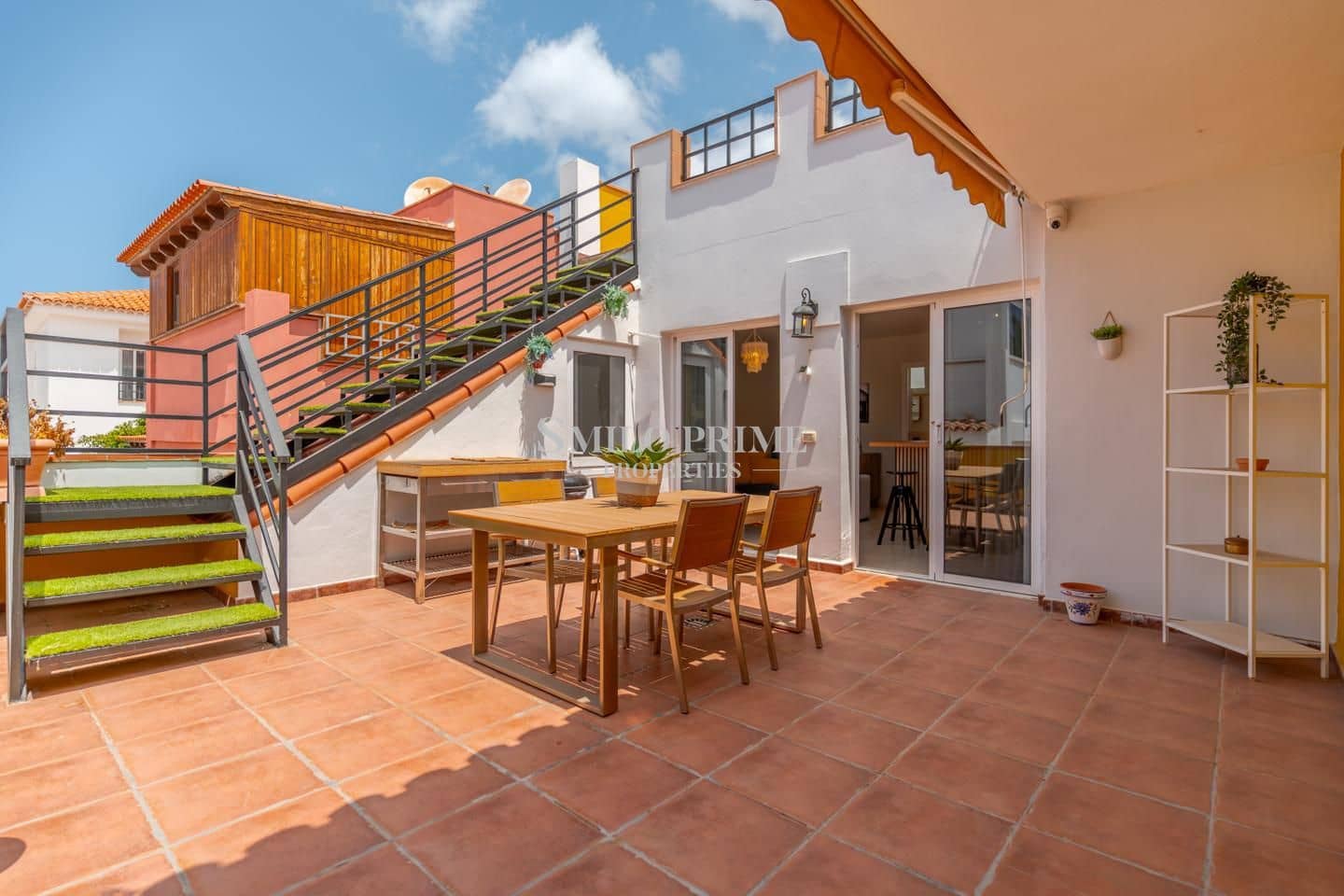 2 quarto Moradia para venda em Arona com piscina garagem - 450 000 € (Ref: 9984072)