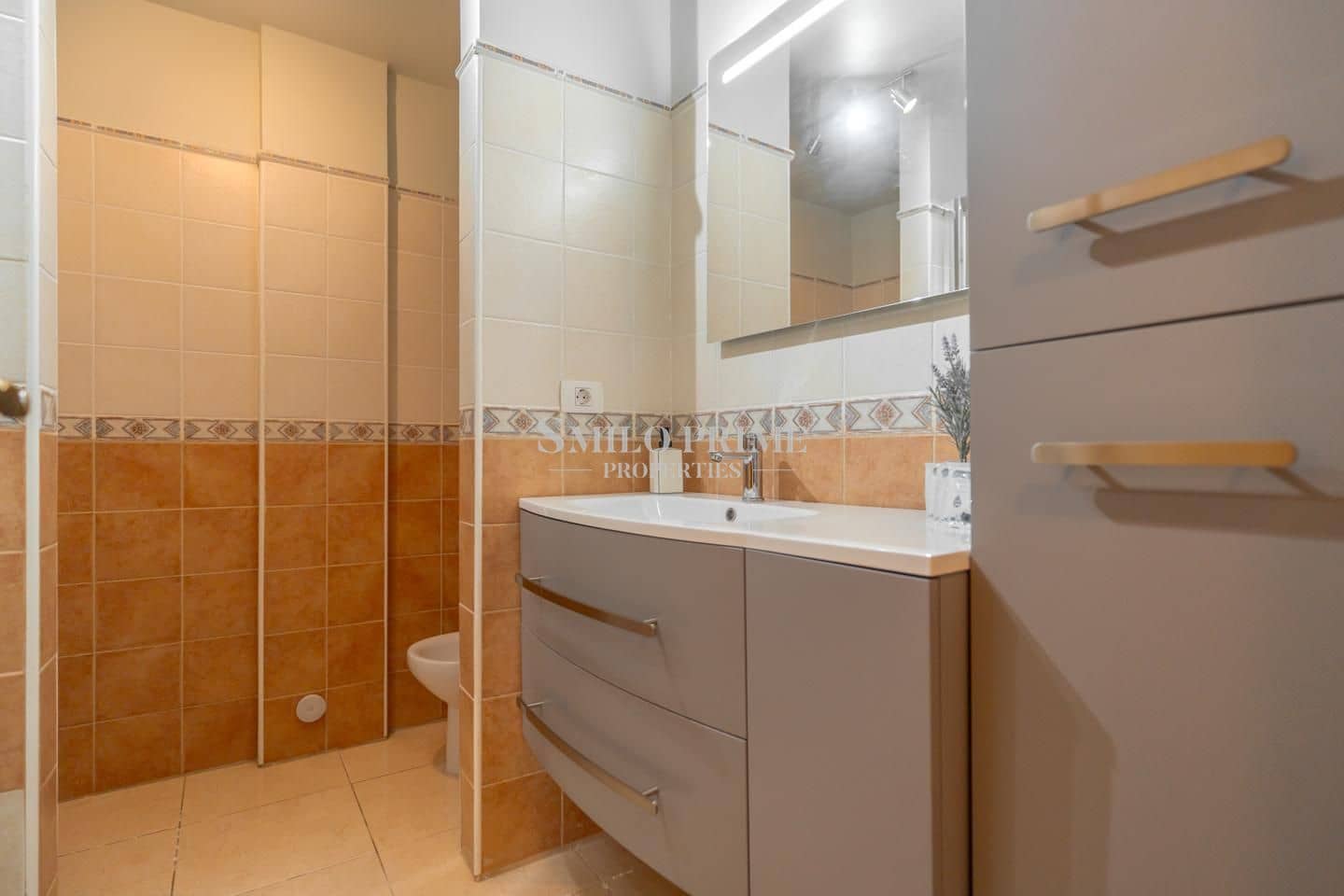 2 quarto Moradia para venda em Arona com piscina garagem - 450 000 € (Ref: 9984072)