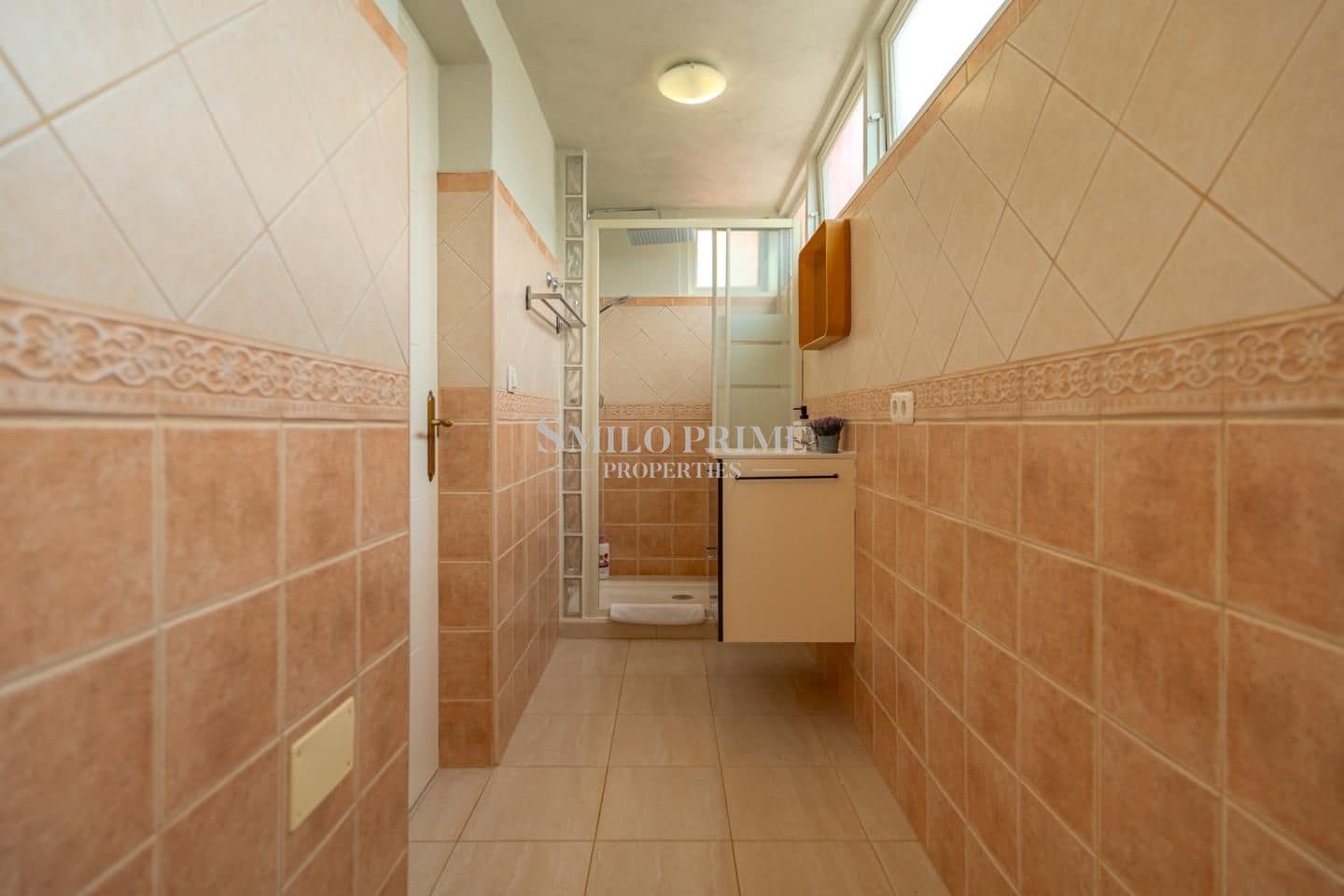 2 quarto Moradia para venda em Arona com piscina garagem - 450 000 € (Ref: 9984072)