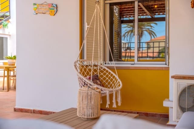 2 slaapkamer Villa te koop in Palm-Mar, Arona met zwembad garage - € 450.000 (Ref: 9984072)