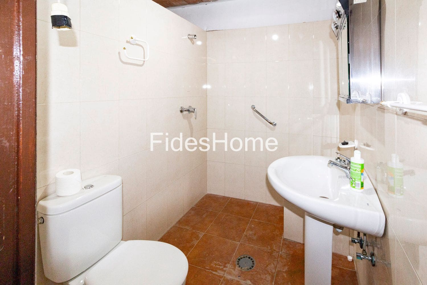 5 bedroom Townhouse for sale in El Pinar with garage - € 65,000 (Ref: 10033318)