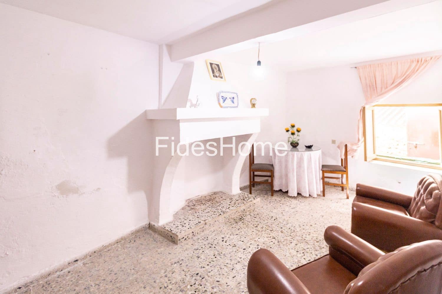 5 bedroom Townhouse for sale in El Pinar with garage - € 65,000 (Ref: 10033318)