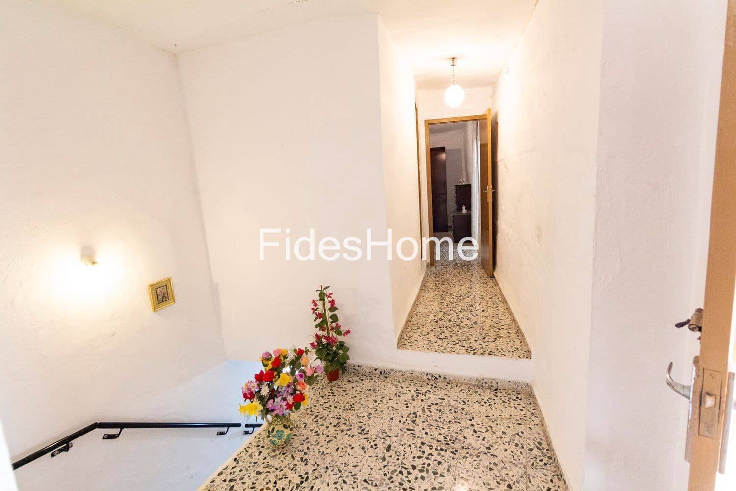 5 bedroom Townhouse for sale in El Pinar with garage - € 65,000 (Ref: 10033318)